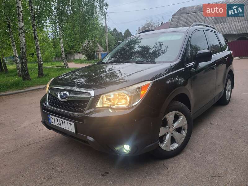 Внедорожник / Кроссовер Subaru Forester 2014 в 