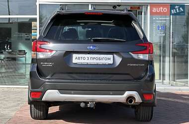 Позашляховик / Кросовер Subaru Forester 2018 в 