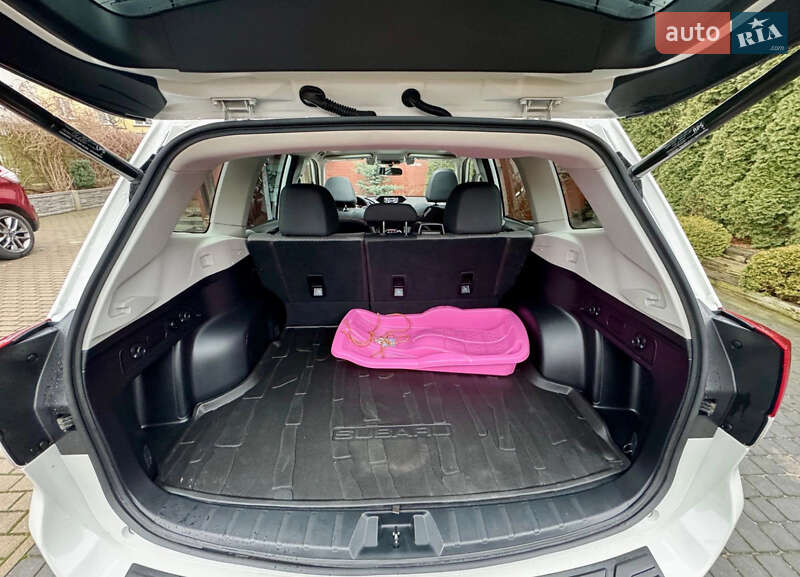Внедорожник / Кроссовер Subaru Forester 2021 в Киеве