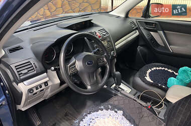 Внедорожник / Кроссовер Subaru Forester 2015 в 
