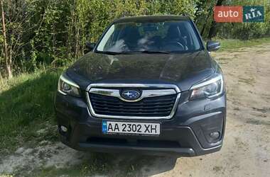 Внедорожник / Кроссовер Subaru Forester 2018 в 