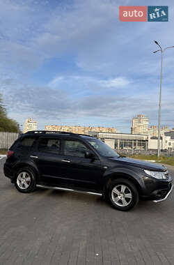 Внедорожник / Кроссовер Subaru Forester 2008 в 