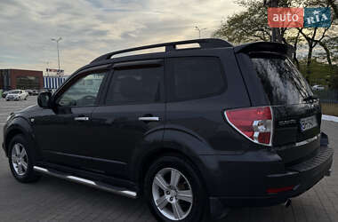 Внедорожник / Кроссовер Subaru Forester 2008 в 