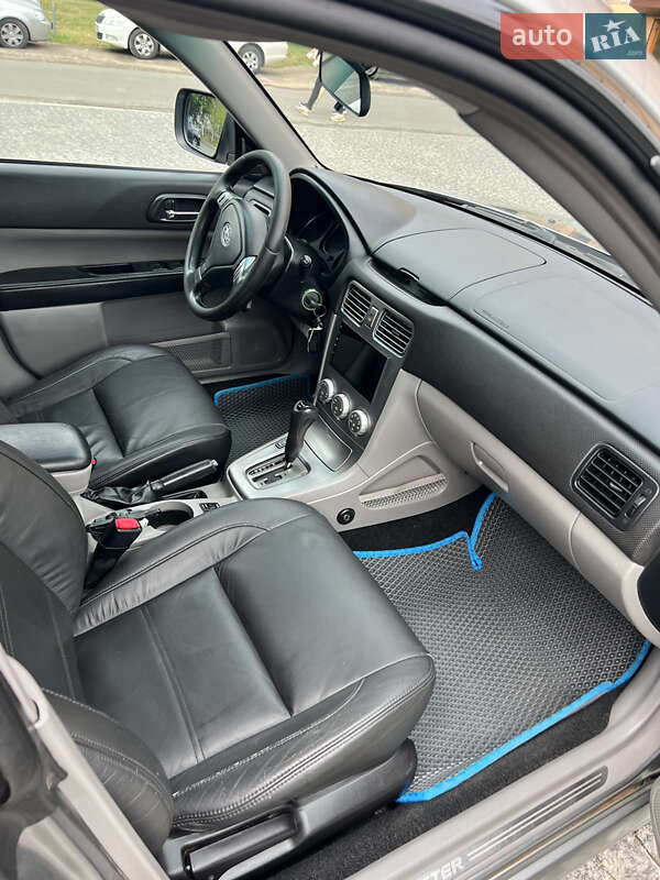 Внедорожник / Кроссовер Subaru Forester 2006 в Харькове