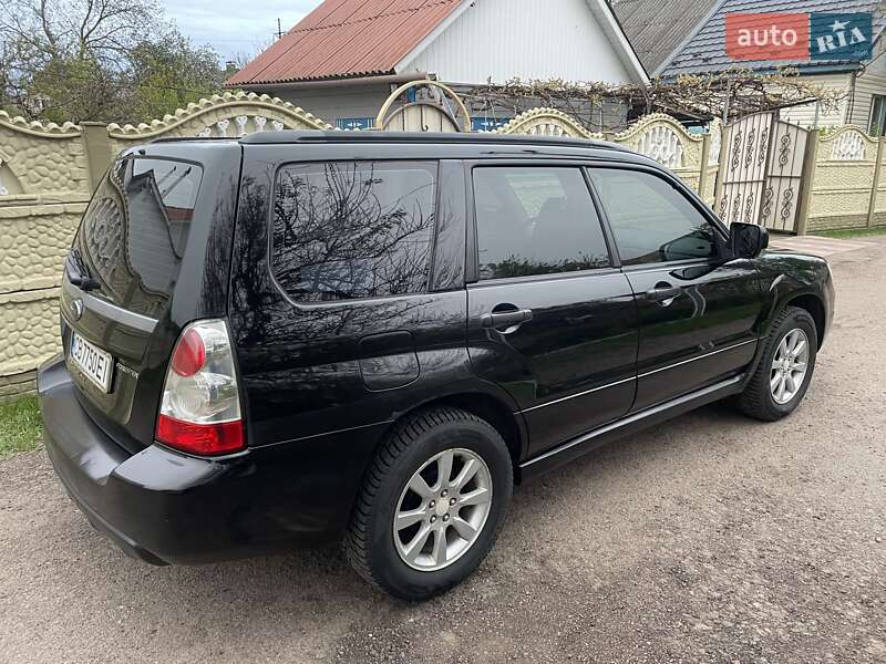 Внедорожник / Кроссовер Subaru Forester 2006 в Чернигове