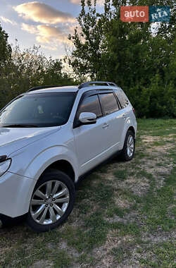 Внедорожник / Кроссовер Subaru Forester 2011 в 