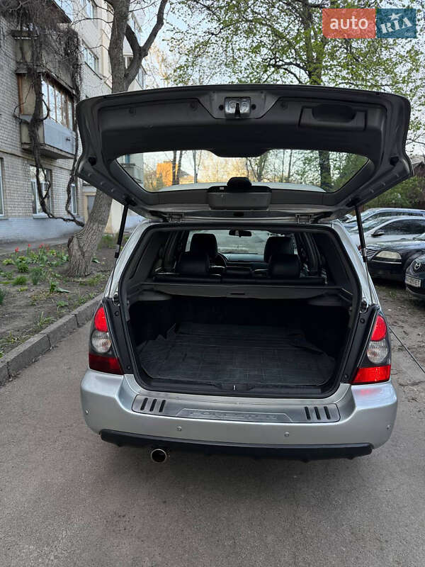 Внедорожник / Кроссовер Subaru Forester 2006 в Киеве