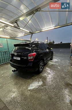 Позашляховик / Кросовер Subaru Forester 2015 в Черкасах