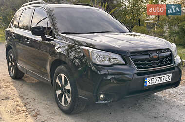 Позашляховик / Кросовер Subaru Forester 2016 в 