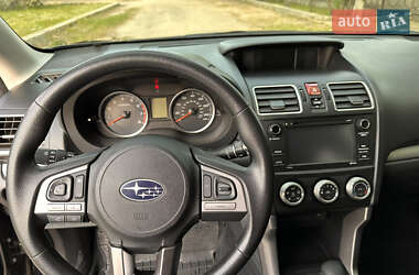 Позашляховик / Кросовер Subaru Forester 2016 в 