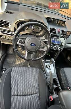 Позашляховик / Кросовер Subaru Forester 2018 в 