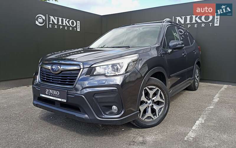 Внедорожник / Кроссовер Subaru Forester 2018 в 