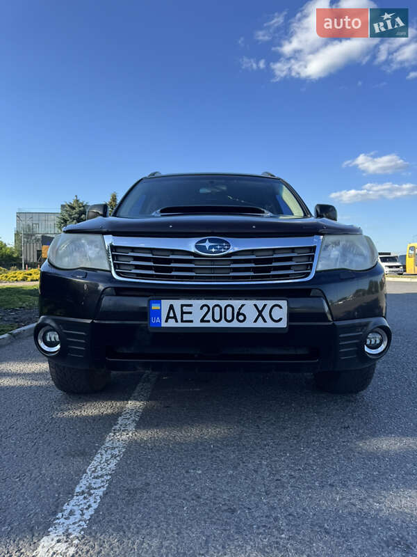 Позашляховик / Кросовер Subaru Forester 2010 в Дніпрі