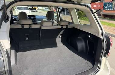 Позашляховик / Кросовер Subaru Forester 2014 в 