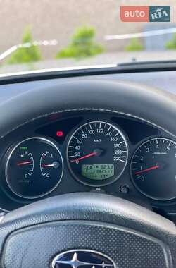 Позашляховик / Кросовер Subaru Forester 2005 в 