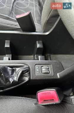Позашляховик / Кросовер Subaru Forester 2008 в 