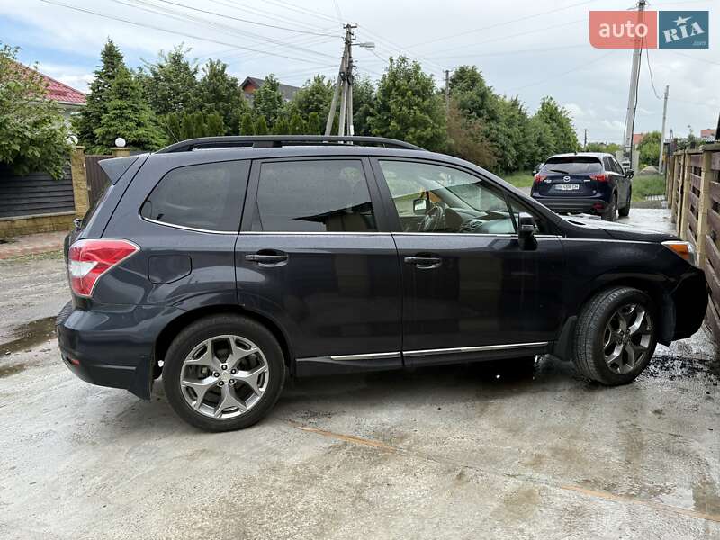 Внедорожник / Кроссовер Subaru Forester 2015 в Киеве