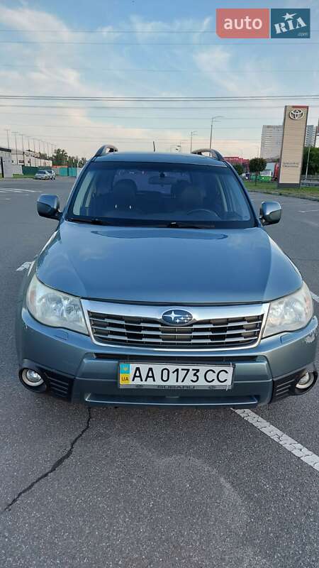 Позашляховик / Кросовер Subaru Forester 2008 в 
