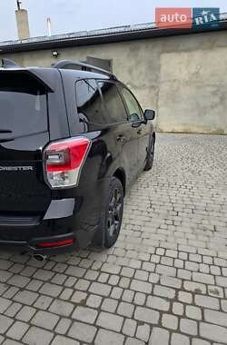 Внедорожник / Кроссовер Subaru Forester 2018 в 