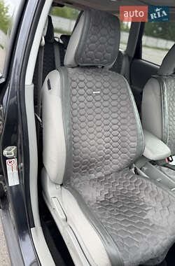 Внедорожник / Кроссовер Subaru Forester 2012 в 
