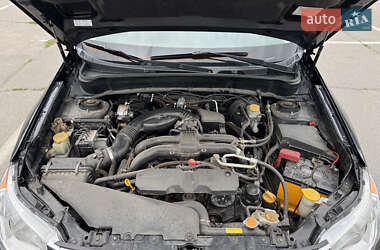 Внедорожник / Кроссовер Subaru Forester 2012 в 