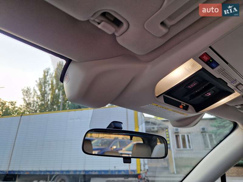 Позашляховик / Кросовер Subaru Forester 2019 в Дніпрі