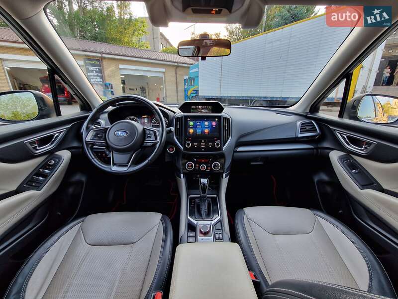 Позашляховик / Кросовер Subaru Forester 2019 в Дніпрі