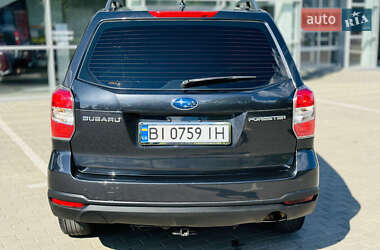 Внедорожник / Кроссовер Subaru Forester 2013 в 