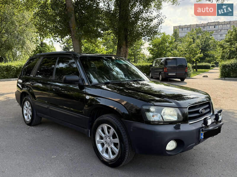 Внедорожник / Кроссовер Subaru Forester 2004 в 
