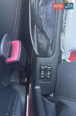 Внедорожник / Кроссовер Subaru Forester 2011 в 