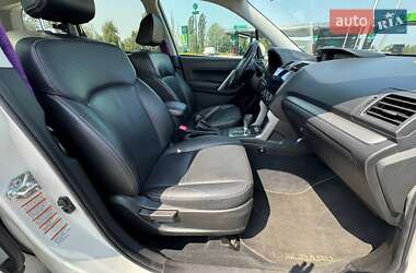 Позашляховик / Кросовер Subaru Forester 2014 в 