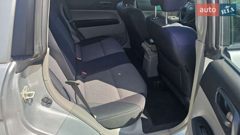 Внедорожник / Кроссовер Subaru Forester 2006 в Каменском