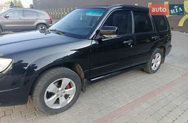 Позашляховик / Кросовер Subaru Forester 2006 в Івано-Франківську