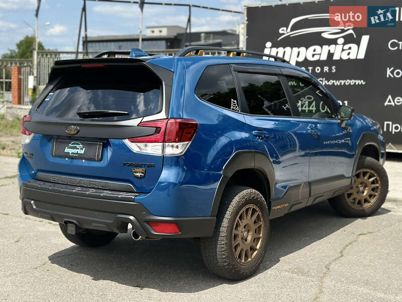 Внедорожник / Кроссовер Subaru Forester 2022 в Харькове