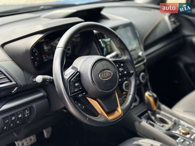 Внедорожник / Кроссовер Subaru Forester 2022 в Харькове