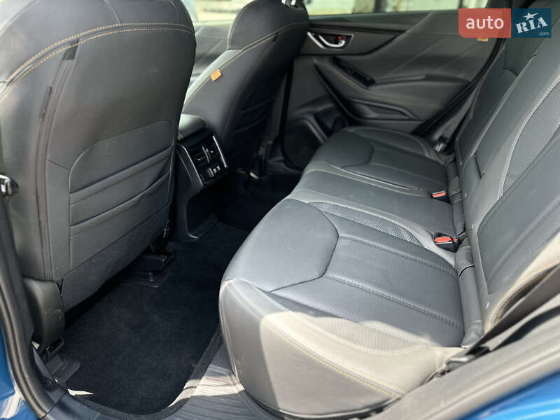 Внедорожник / Кроссовер Subaru Forester 2022 в Харькове