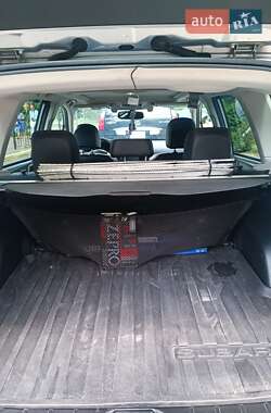 Внедорожник / Кроссовер Subaru Forester 2014 в 