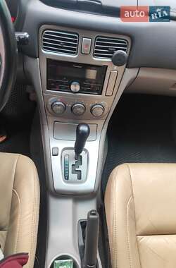 Позашляховик / Кросовер Subaru Forester 2004 в Житомирі