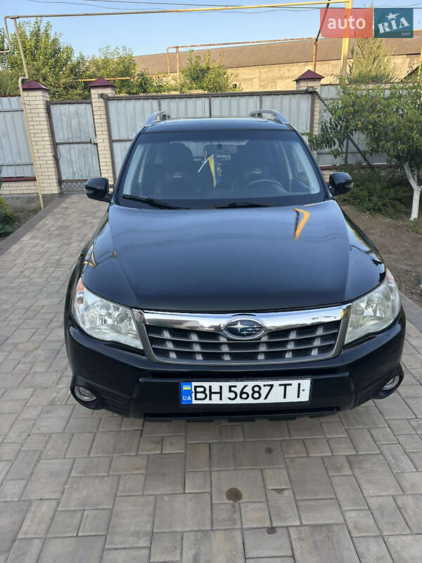 Позашляховик / Кросовер Subaru Forester 2012 в 