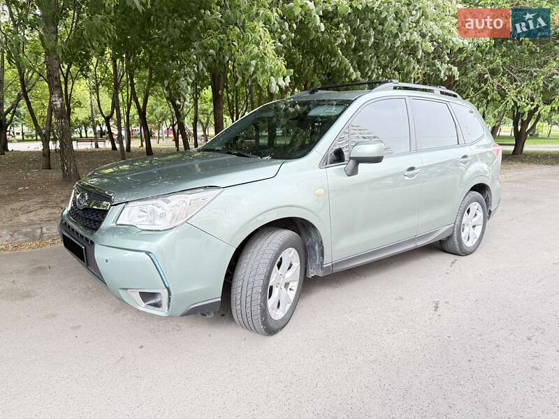 Внедорожник / Кроссовер Subaru Forester 2015 в Днепре