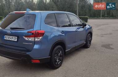 Внедорожник / Кроссовер Subaru Forester 2023 в 