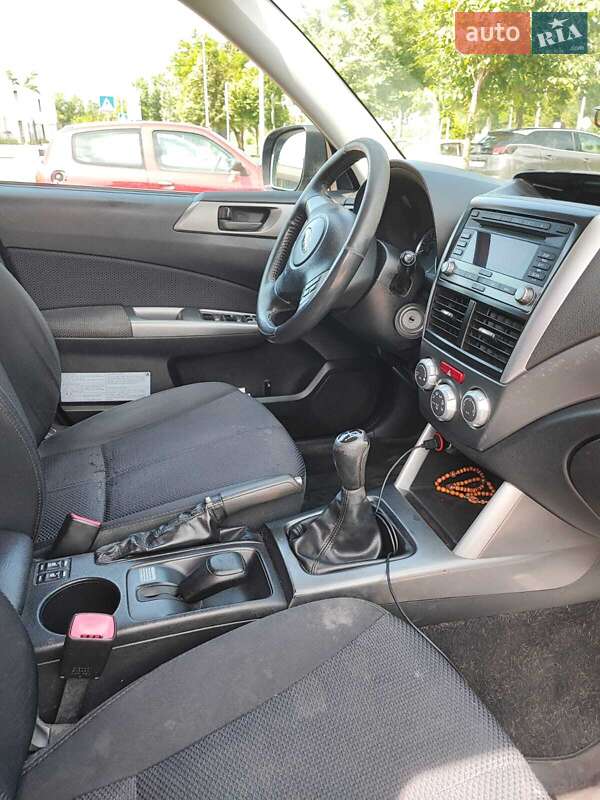 Внедорожник / Кроссовер Subaru Forester 2011 в Львове