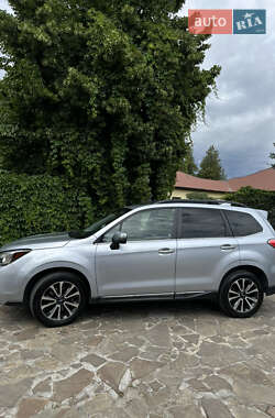 Внедорожник / Кроссовер Subaru Forester 2017 в Новомосковске
