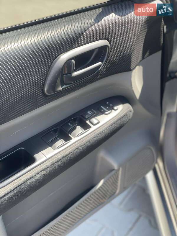 Позашляховик / Кросовер Subaru Forester 2007 в Чернігові