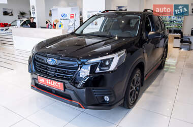 Внедорожник / Кроссовер Subaru Forester 2024 в Киеве