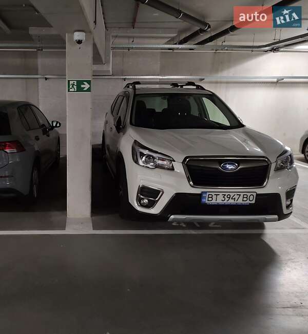 Позашляховик / Кросовер Subaru Forester 2019 в Львові