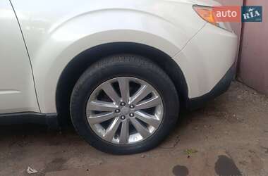 Внедорожник / Кроссовер Subaru Forester 2012 в 