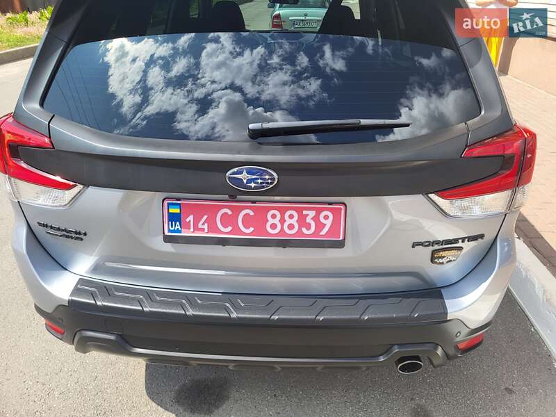Внедорожник / Кроссовер Subaru Forester 2022 в Харькове
