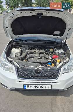 Позашляховик / Кросовер Subaru Forester 2014 в 