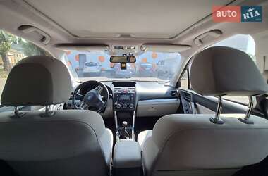 Позашляховик / Кросовер Subaru Forester 2014 в 